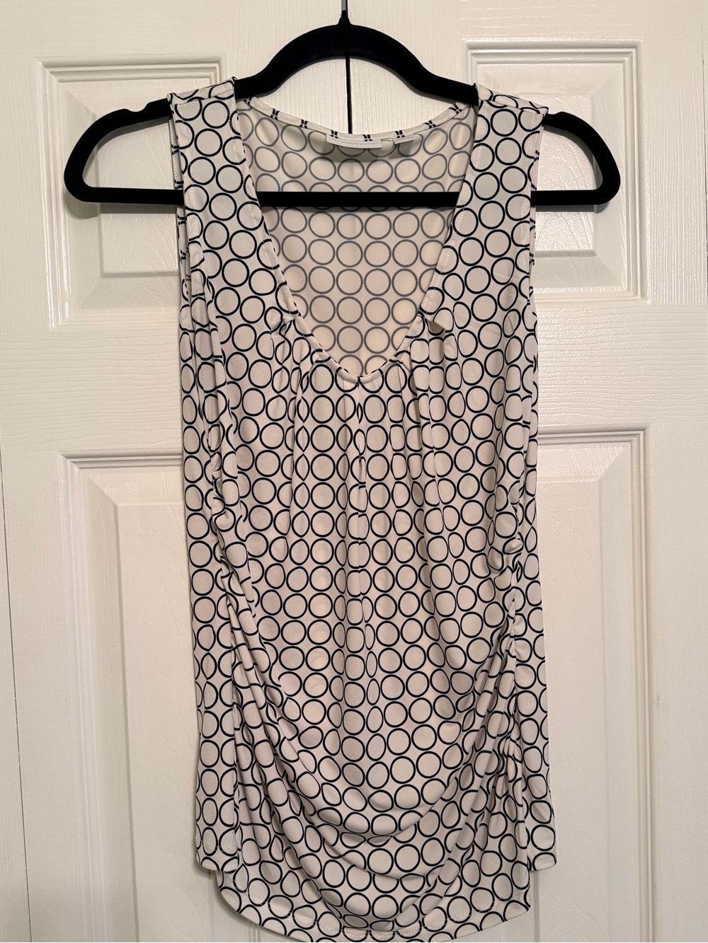 New York & Company White and Black Circle-Print V-Neck Sleeveless Top